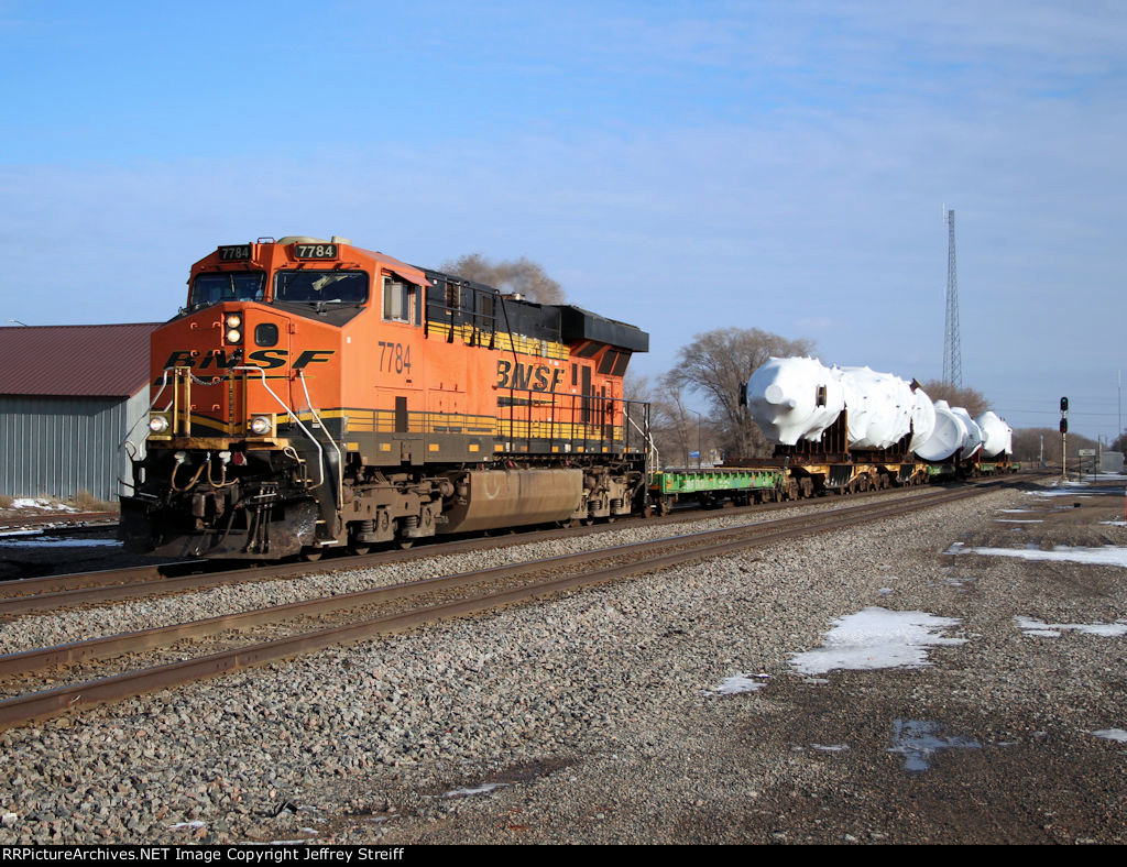 BNSF 7784